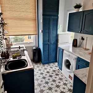 The Pink Bath Pad - 3 Bedroom Seaside Pets Allowed New Scarborough